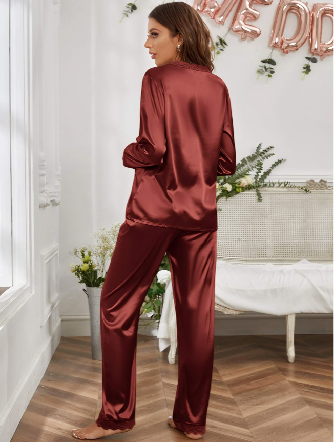 LuxeSilk Satin Pyjama Set - Eleganz und Komfort für Frauen